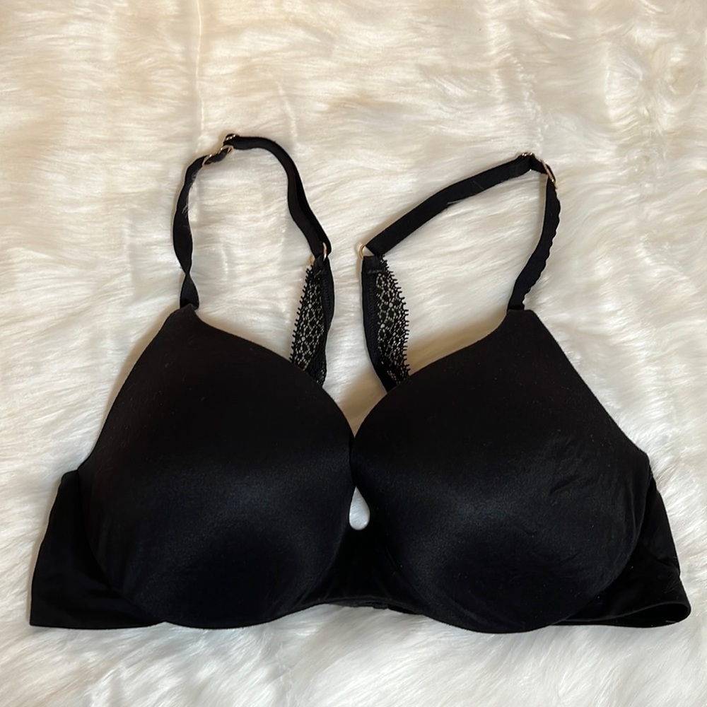 VICTORIA’S Secret Size 32C Black Bra
